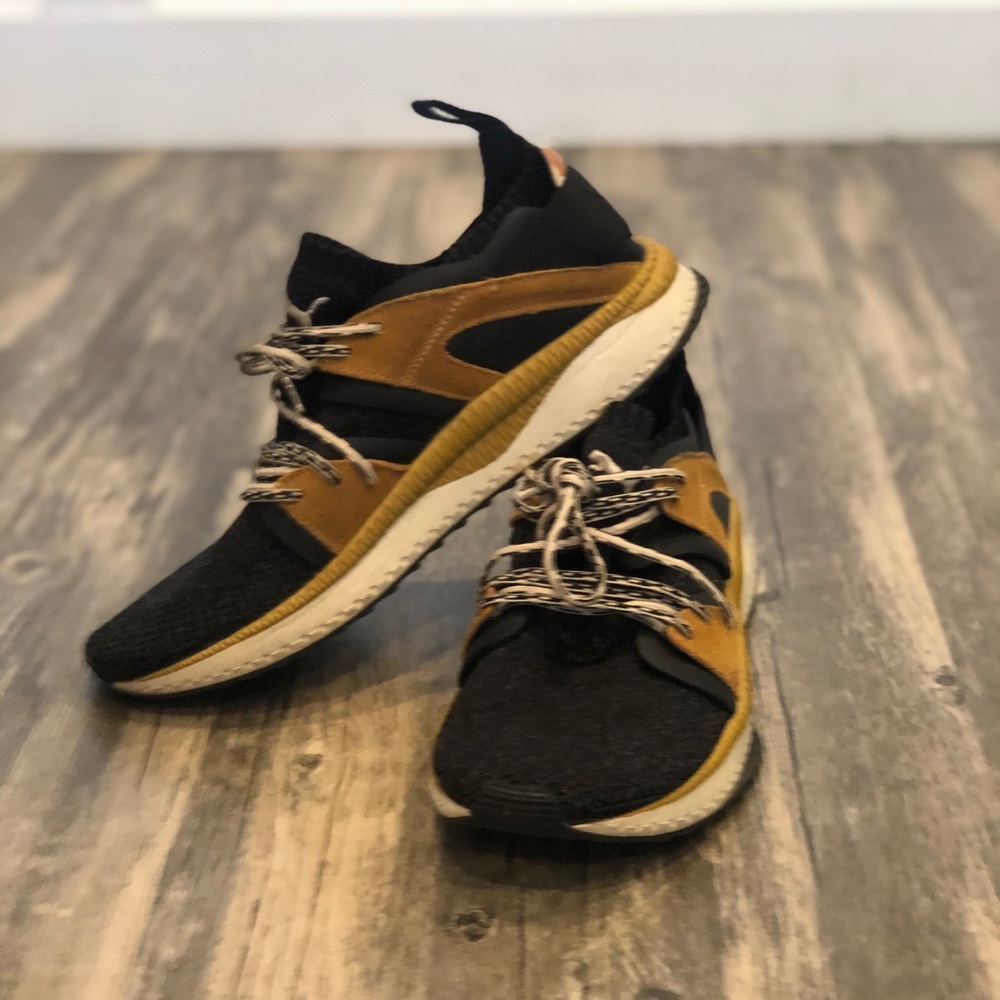 Mens Puma Ignite EvoKnit Casual Shoes - Size 10